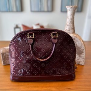 Louis Vuitton Amarante Monogram Vernis Leather Alma GM Bag